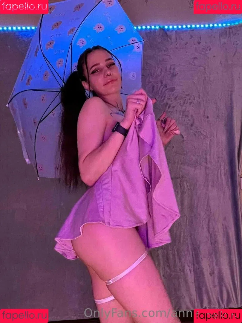 anna_kyoto / kyoto_gun Onlyfans Photo Gallery 