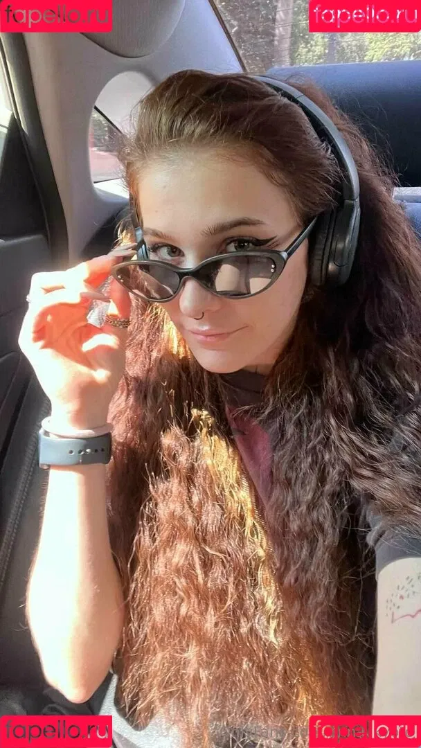 anna_kyoto / kyoto_gun Onlyfans Photo Gallery 