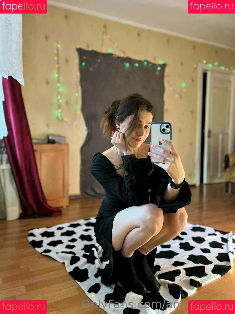 anna_kyoto / kyoto_gun Onlyfans Photo Gallery 