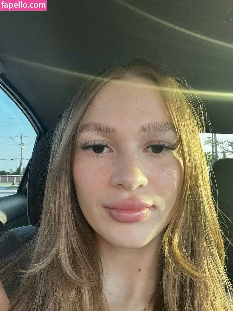 Harley Love / harlleylovee Onlyfans Photo Gallery 