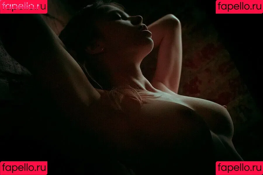 Alexandra Smelova / alex_lolly_ / smelovandmila Onlyfans Photo Gallery 