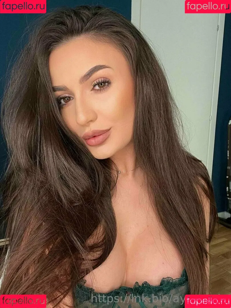 ayana.sinn / ayanasin Onlyfans Photo Gallery 