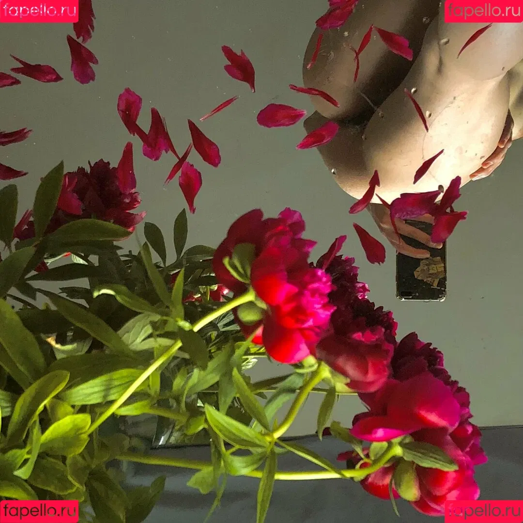 lilbiii / love.lost420 Onlyfans Photo Gallery 