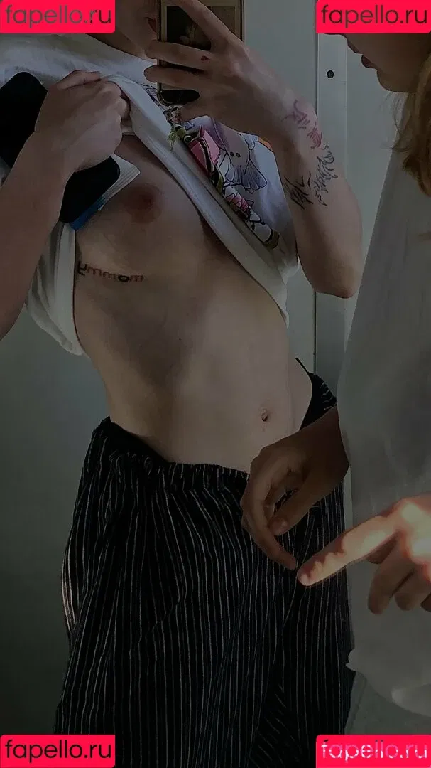 lilbiii / love.lost420 Onlyfans Photo Gallery 