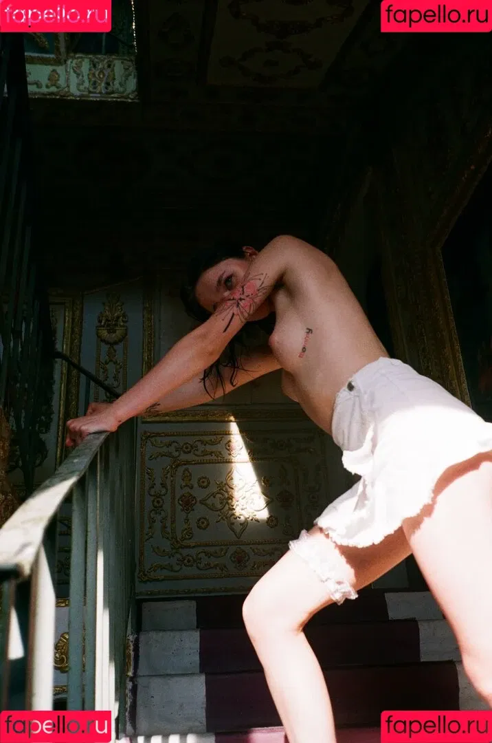 lilbiii / love.lost420 Onlyfans Photo Gallery 