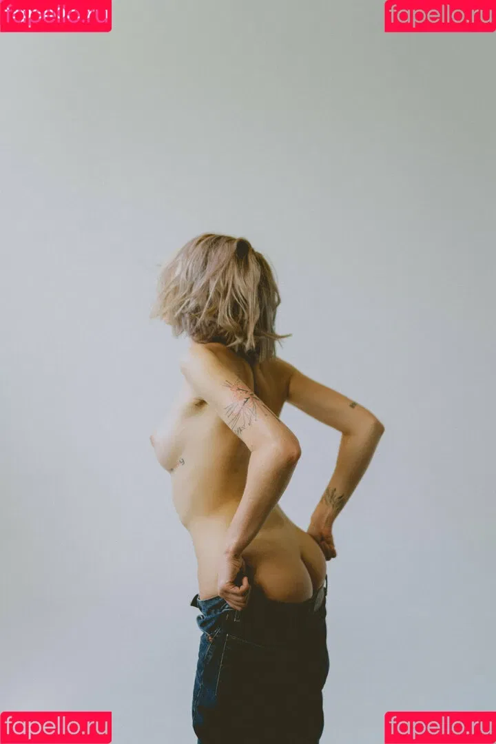 lilbiii / love.lost420 Onlyfans Photo Gallery 
