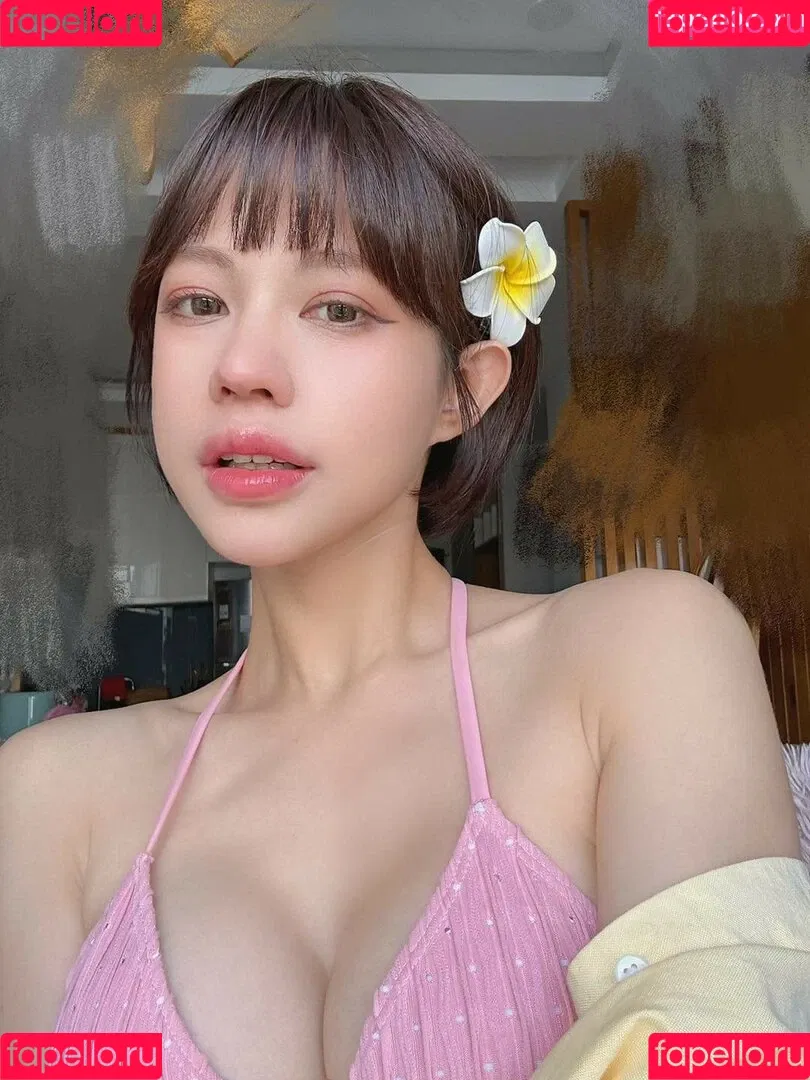 Kawai Binh / Pingping 2011 / ping.cos / pingpinggg2011 Onlyfans Photo Gallery 