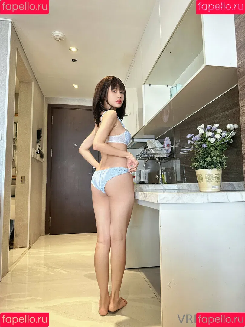 Kawai Binh / Pingping 2011 / ping.cos / pingpinggg2011 Onlyfans Photo Gallery 