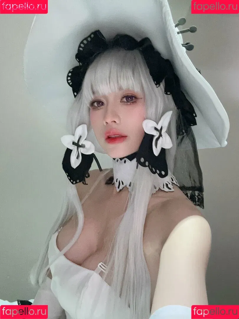 Kawai Binh / Pingping 2011 / ping.cos / pingpinggg2011 Onlyfans Photo Gallery 