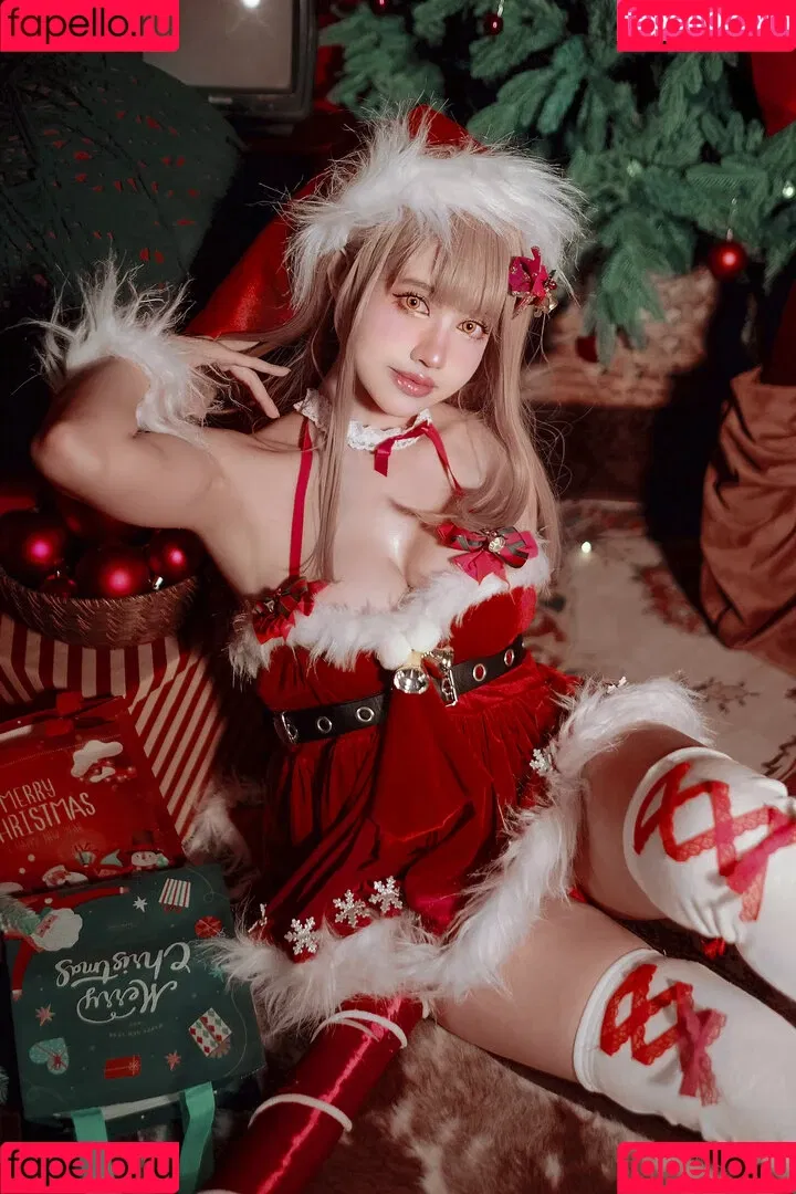Kawai Binh / Pingping 2011 / ping.cos / pingpinggg2011 Onlyfans Photo Gallery 
