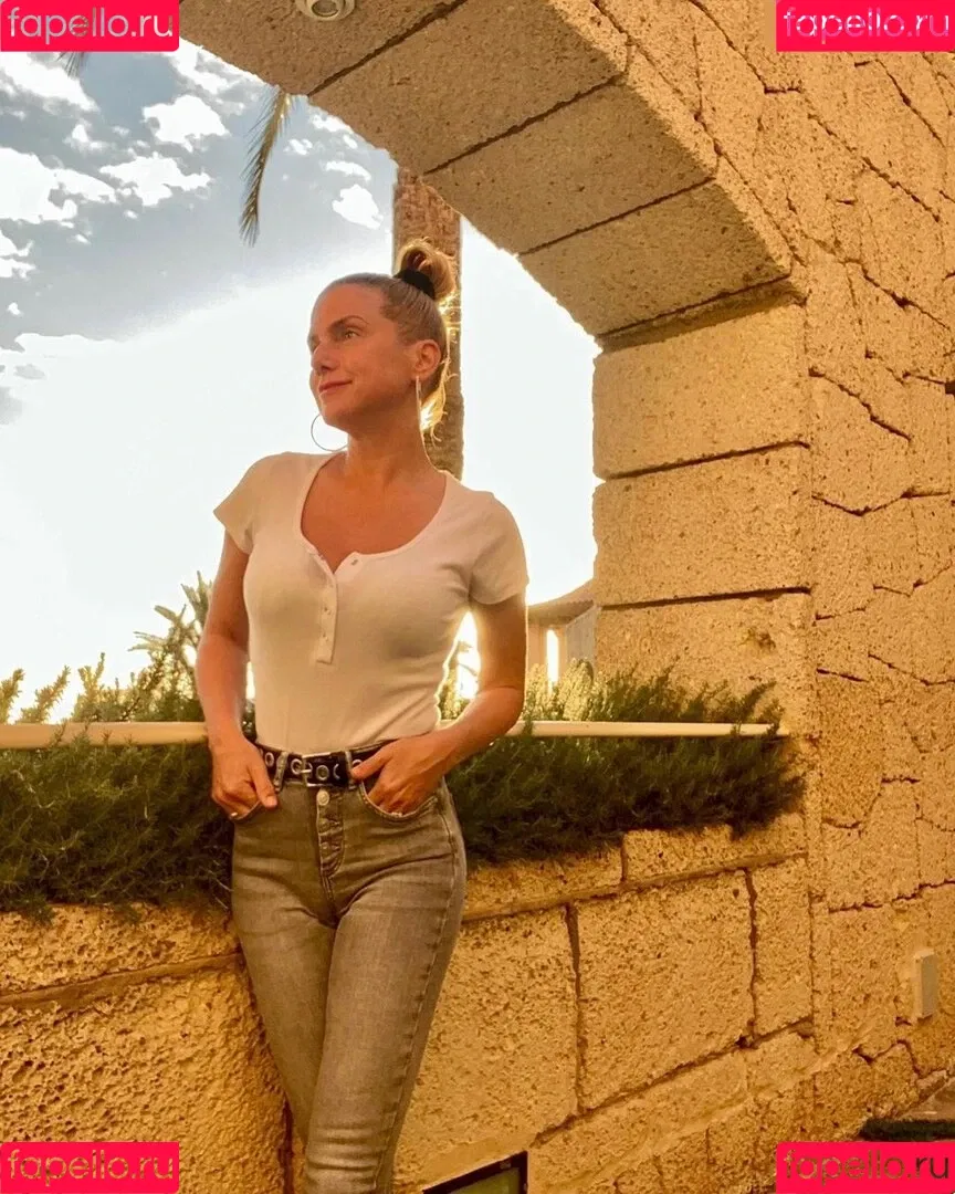 Jeanette Biedermann / jeanettebiedermann Onlyfans Photo Gallery 