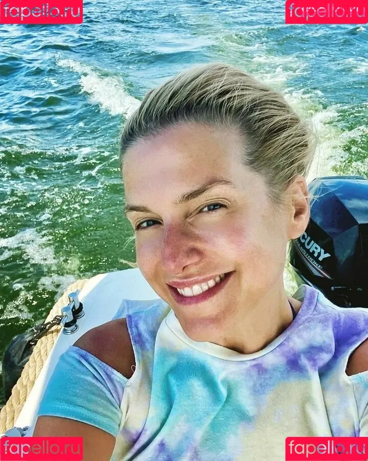 Jeanette Biedermann / jeanettebiedermann Onlyfans Photo Gallery 