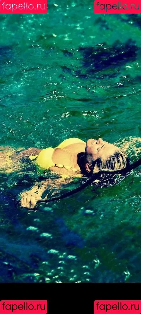 Jeanette Biedermann / jeanettebiedermann Onlyfans Photo Gallery 