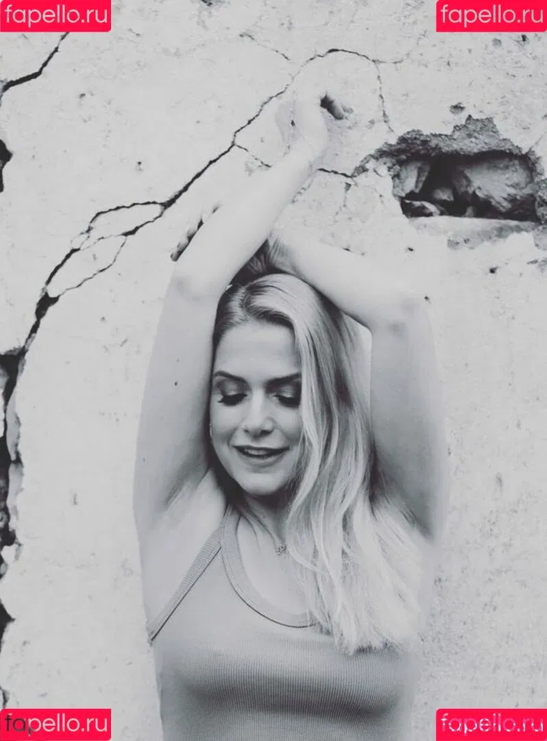 Jeanette Biedermann / jeanettebiedermann Onlyfans Photo Gallery 