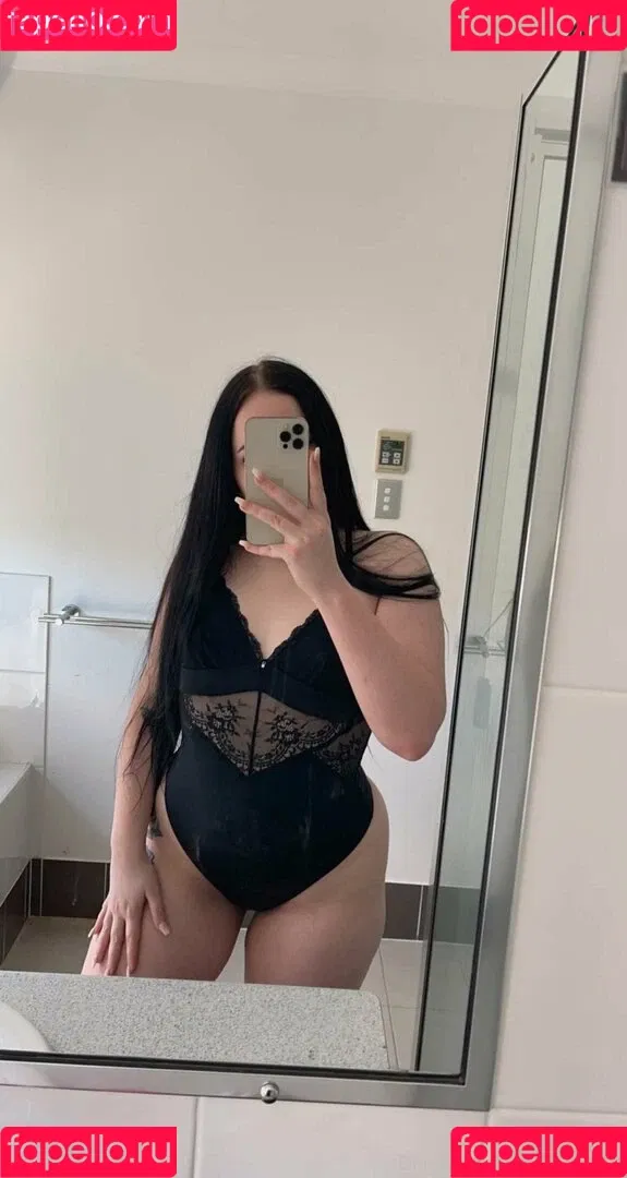 itsyagirl_p / itsyagirlpaz Onlyfans Photo Gallery 