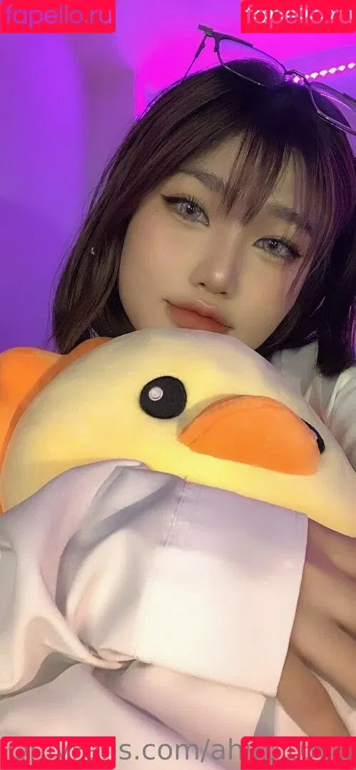 Ahiru1606 / arcazengale Onlyfans Photo Gallery 