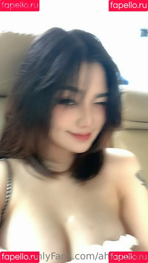 Ahiru1606 / arcazengale Onlyfans Photo Gallery 