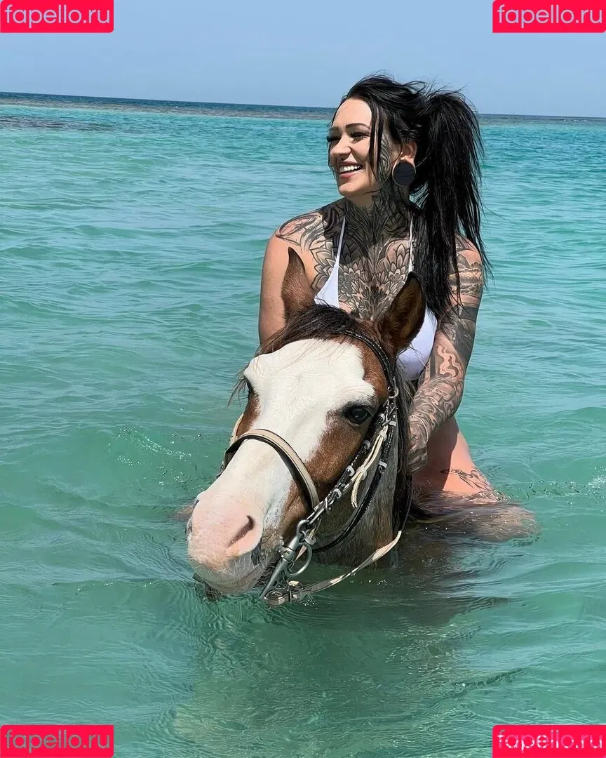 Stifflersmom / officialstifflersmom Onlyfans Photo Gallery 