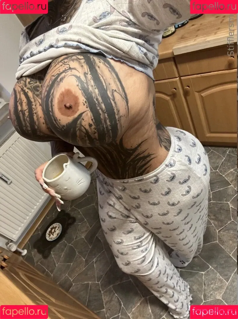 Stifflersmom / officialstifflersmom Onlyfans Photo Gallery 