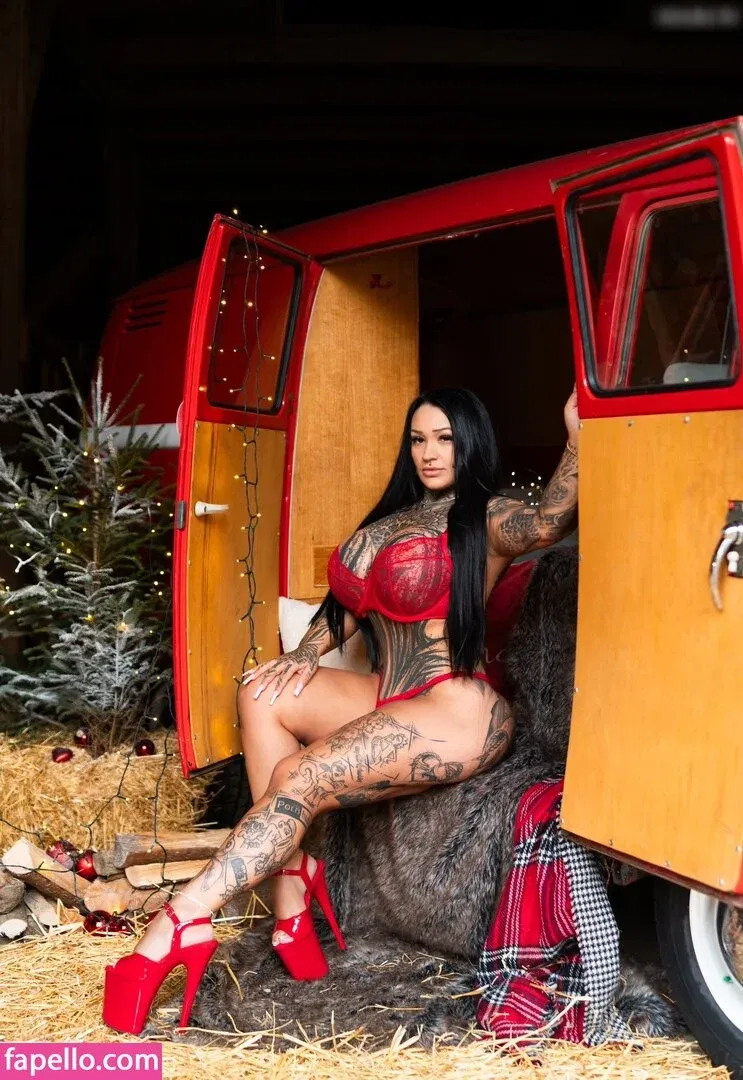 Stifflersmom / officialstifflersmom Onlyfans Photo Gallery 