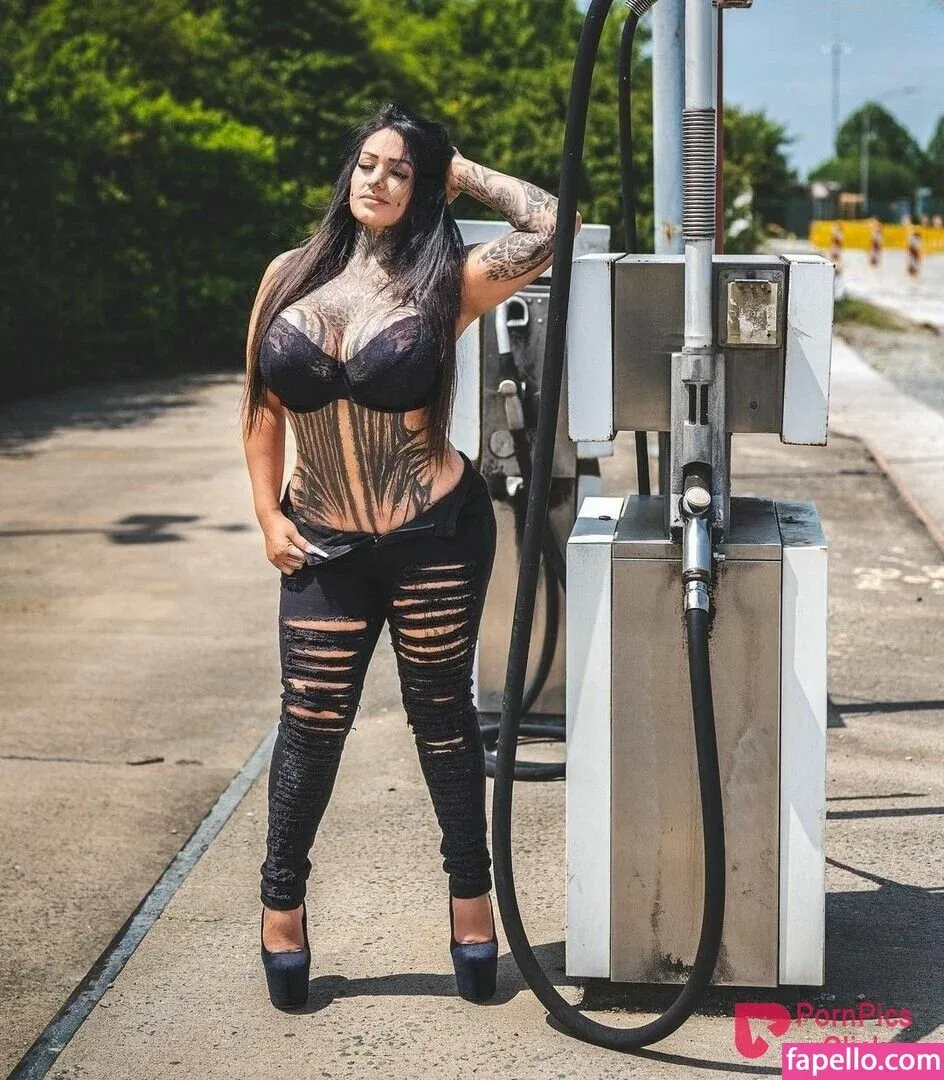 Stifflersmom / officialstifflersmom Onlyfans Photo Gallery 