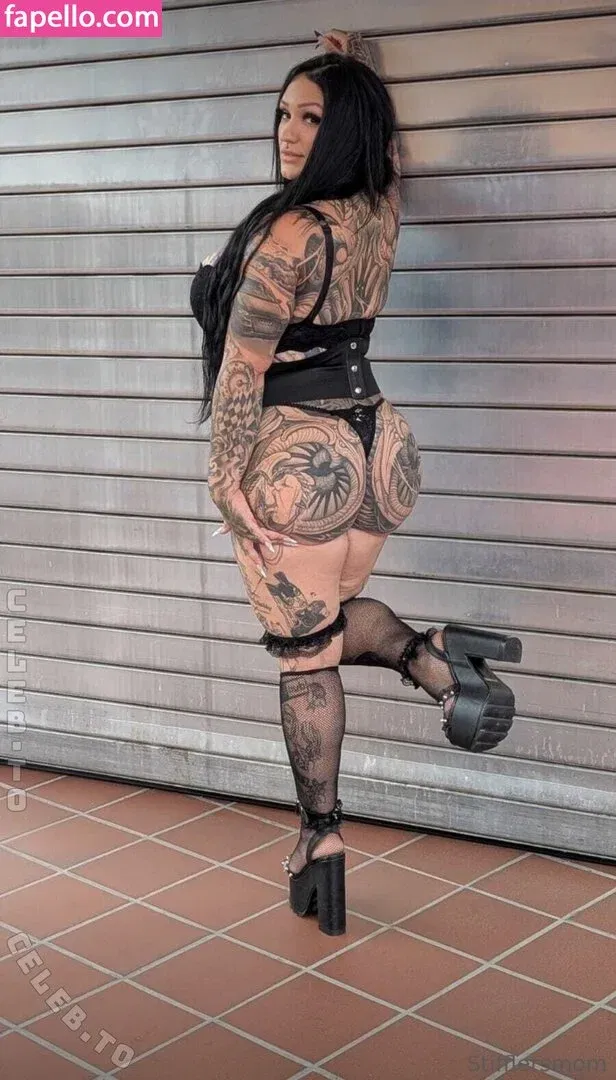 Stifflersmom / officialstifflersmom Onlyfans Photo Gallery 