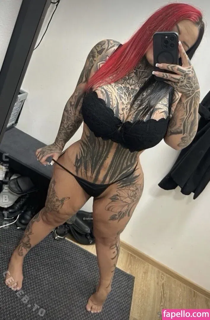 Stifflersmom / officialstifflersmom Onlyfans Photo Gallery 