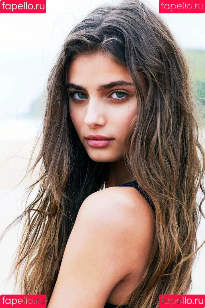 Taylor Marie Hill / taylerhillss / taylor_hill Onlyfans Photo Gallery 
