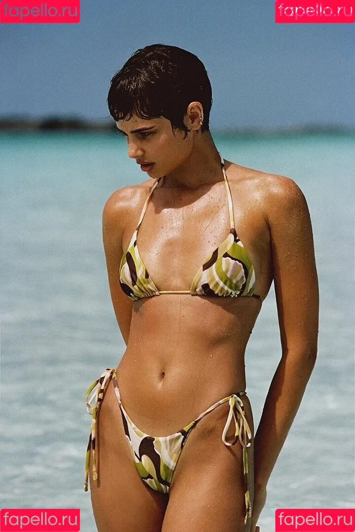Taylor Marie Hill / taylerhillss / taylor_hill Onlyfans Photo Gallery 