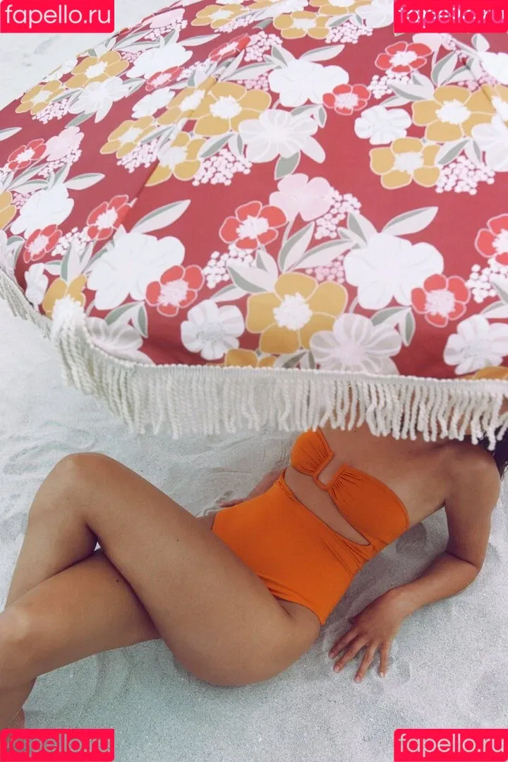 Taylor Marie Hill / taylerhillss / taylor_hill Onlyfans Photo Gallery 