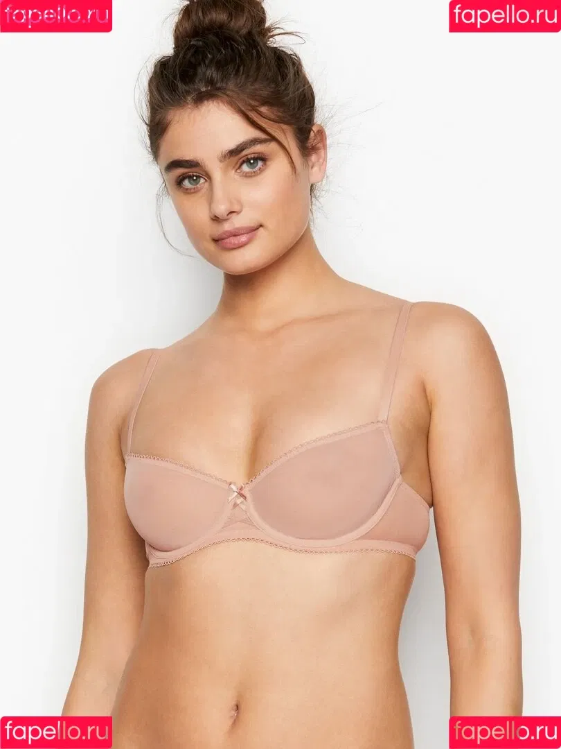 Taylor Marie Hill / taylerhillss / taylor_hill Onlyfans Photo Gallery 