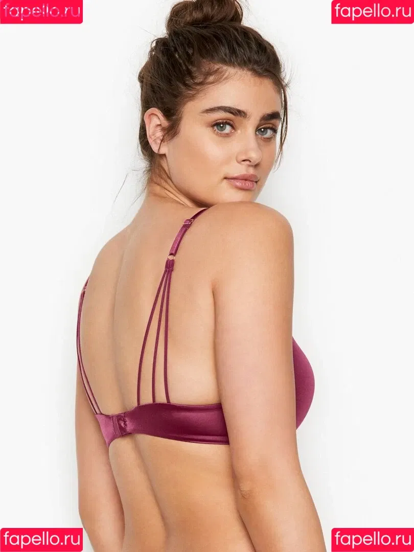 Taylor Marie Hill / taylerhillss / taylor_hill Onlyfans Photo Gallery 