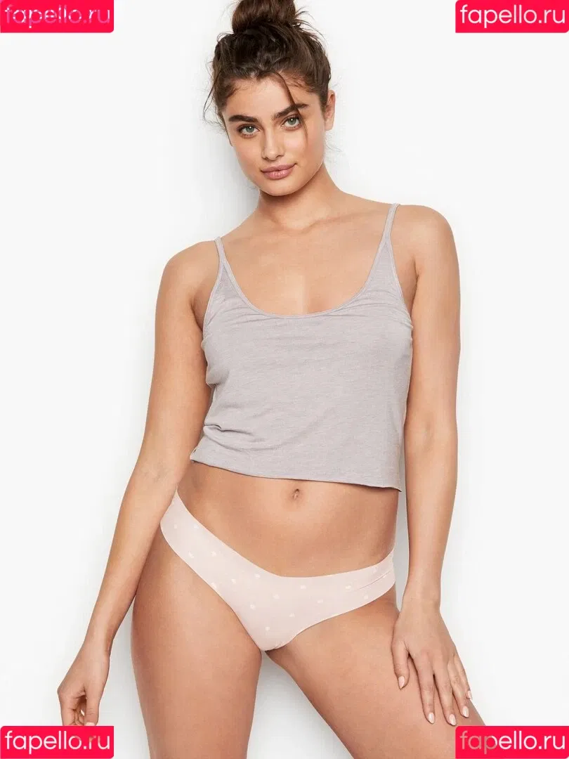 Taylor Marie Hill / taylerhillss / taylor_hill Onlyfans Photo Gallery 