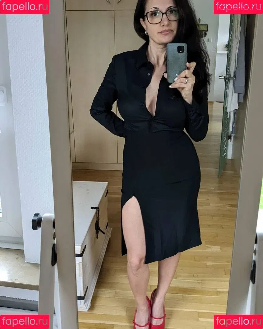 HotwifeHunny / https: Onlyfans Photo Gallery 