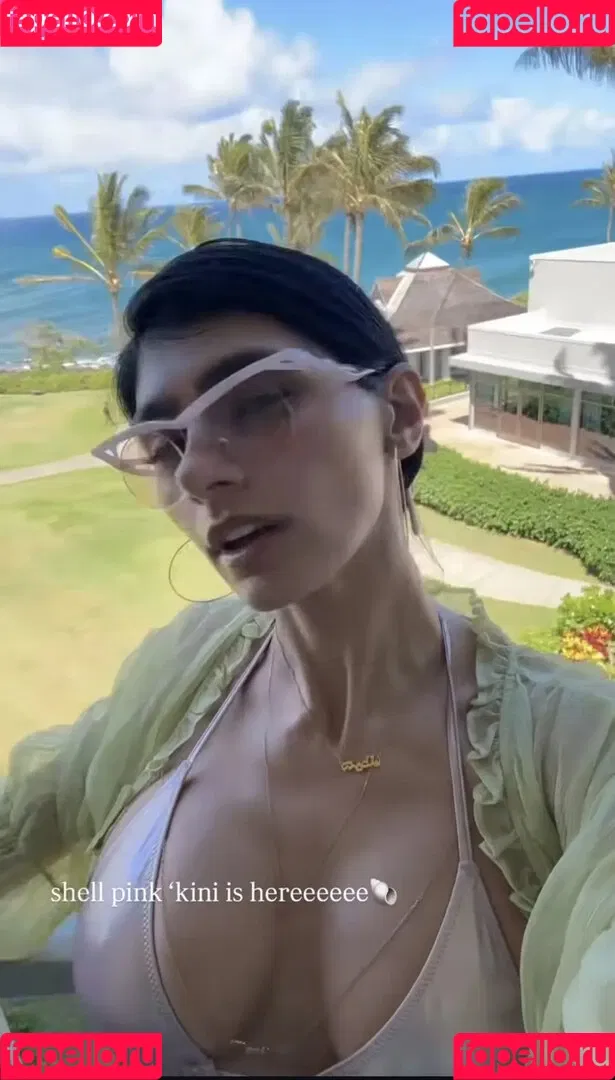 Mia Khalifa / miakhalifa Onlyfans Photo Gallery 