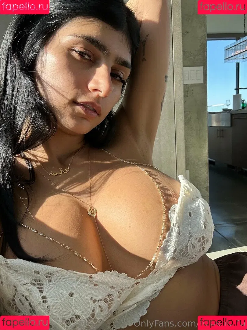 Mia Khalifa / miakhalifa Onlyfans Photo Gallery 