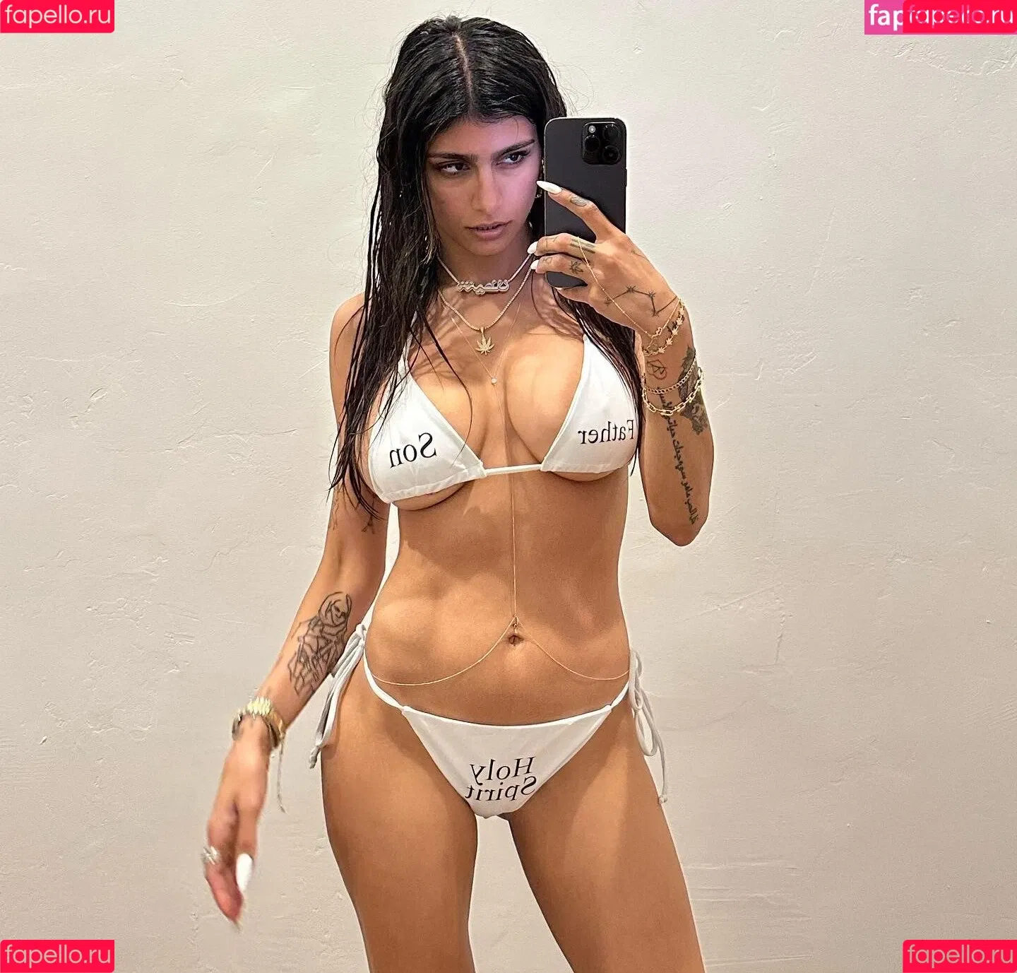 Mia Khalifa / miakhalifa Onlyfans Photo Gallery 