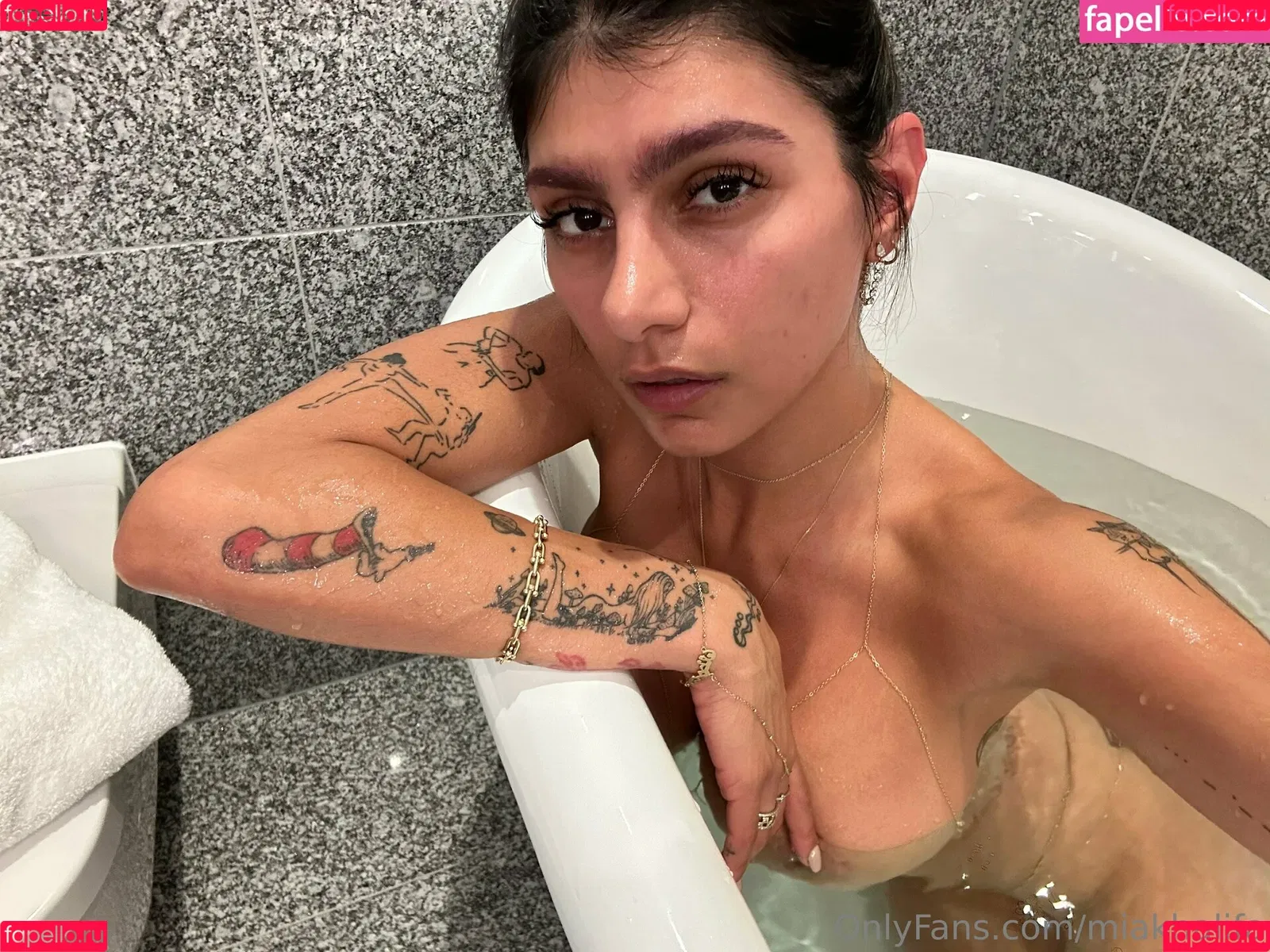 Mia Khalifa / miakhalifa Onlyfans Photo Gallery 