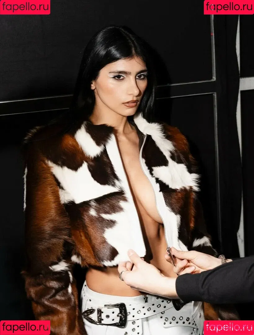 Mia Khalifa / miakhalifa Onlyfans Photo Gallery 