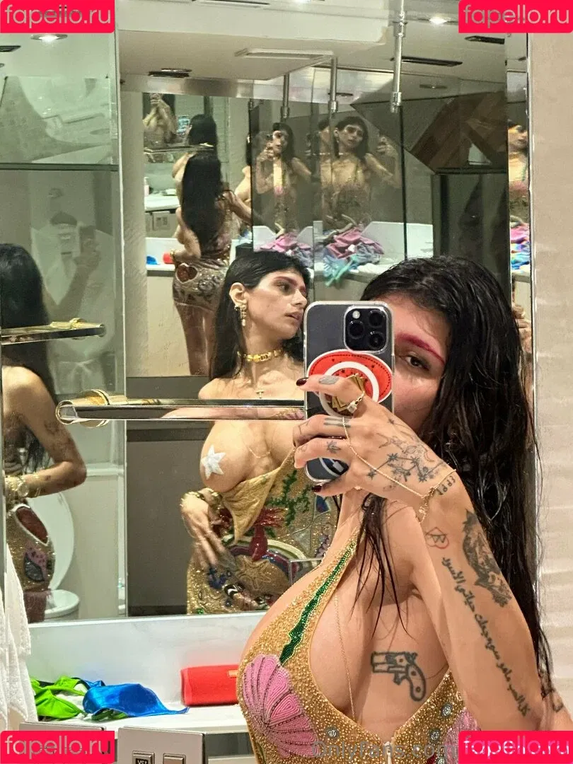 Mia Khalifa / miakhalifa Onlyfans Photo Gallery 