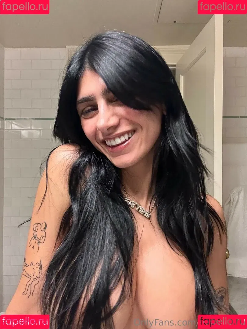 Mia Khalifa / miakhalifa Onlyfans Photo Gallery 