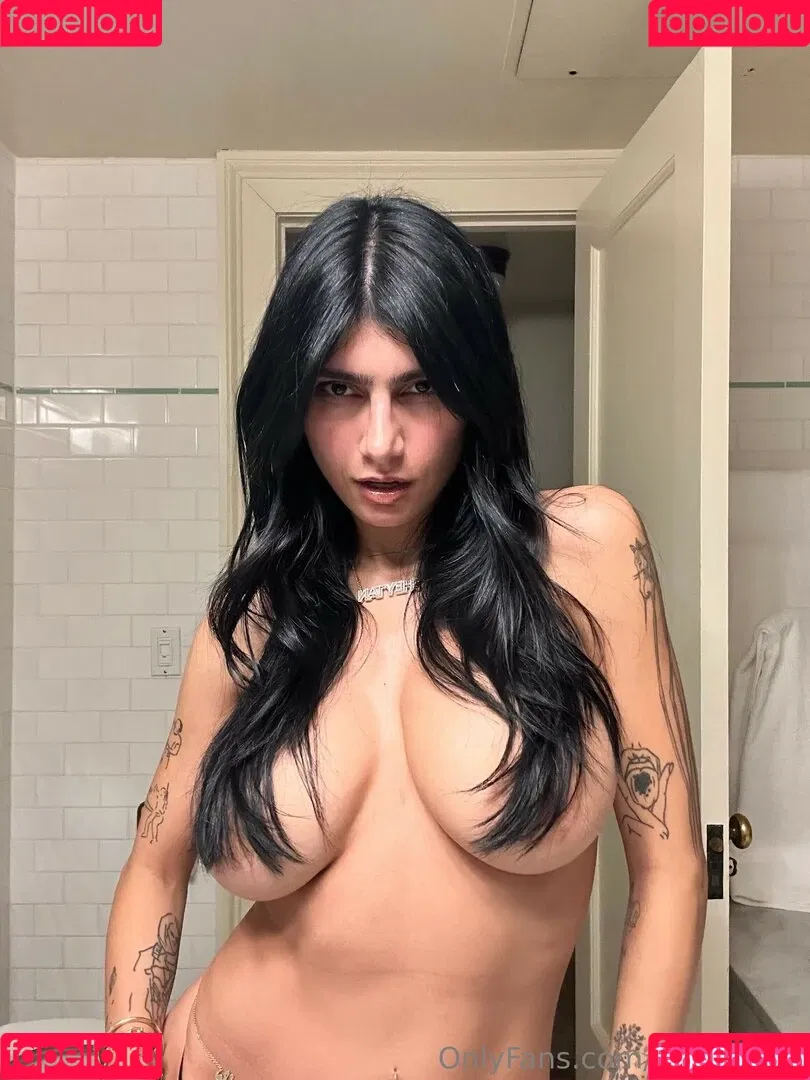 Mia Khalifa / miakhalifa Onlyfans Photo Gallery 