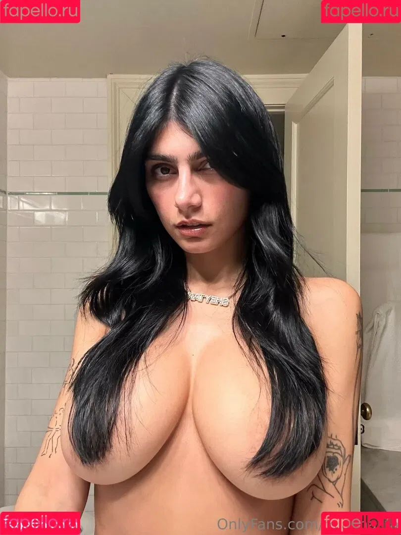 Mia Khalifa / miakhalifa Onlyfans Photo Gallery 
