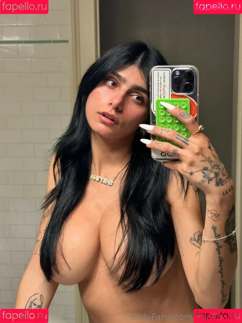 Mia Khalifa / miakhalifa Onlyfans Photo Gallery 