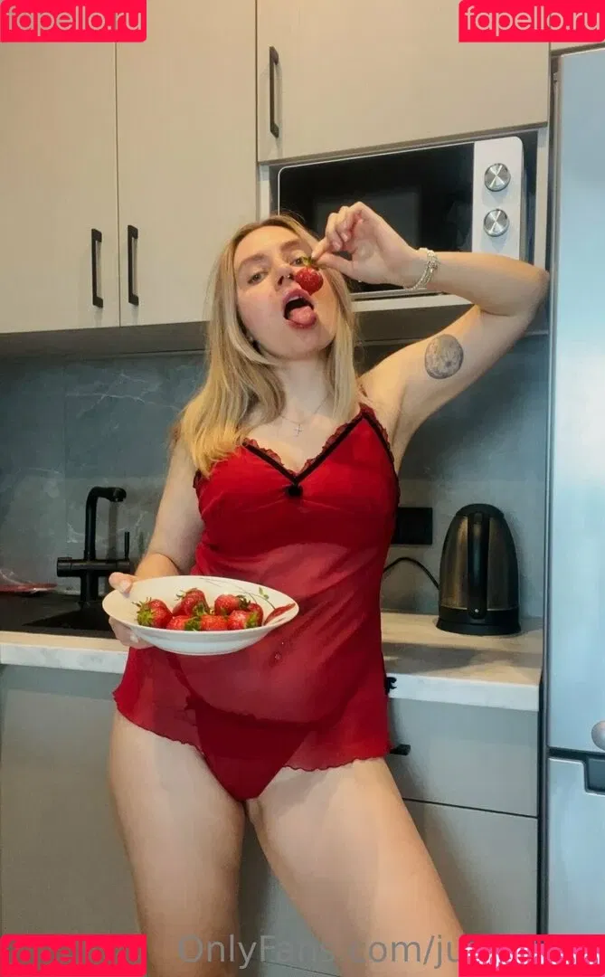 _juicylust_ / juicy_lust Onlyfans Photo Gallery 