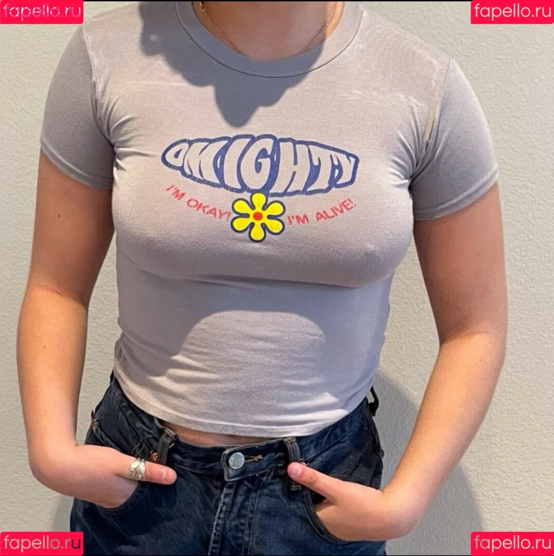 Mackenzie Ziegler / kenzie Onlyfans Photo Gallery 