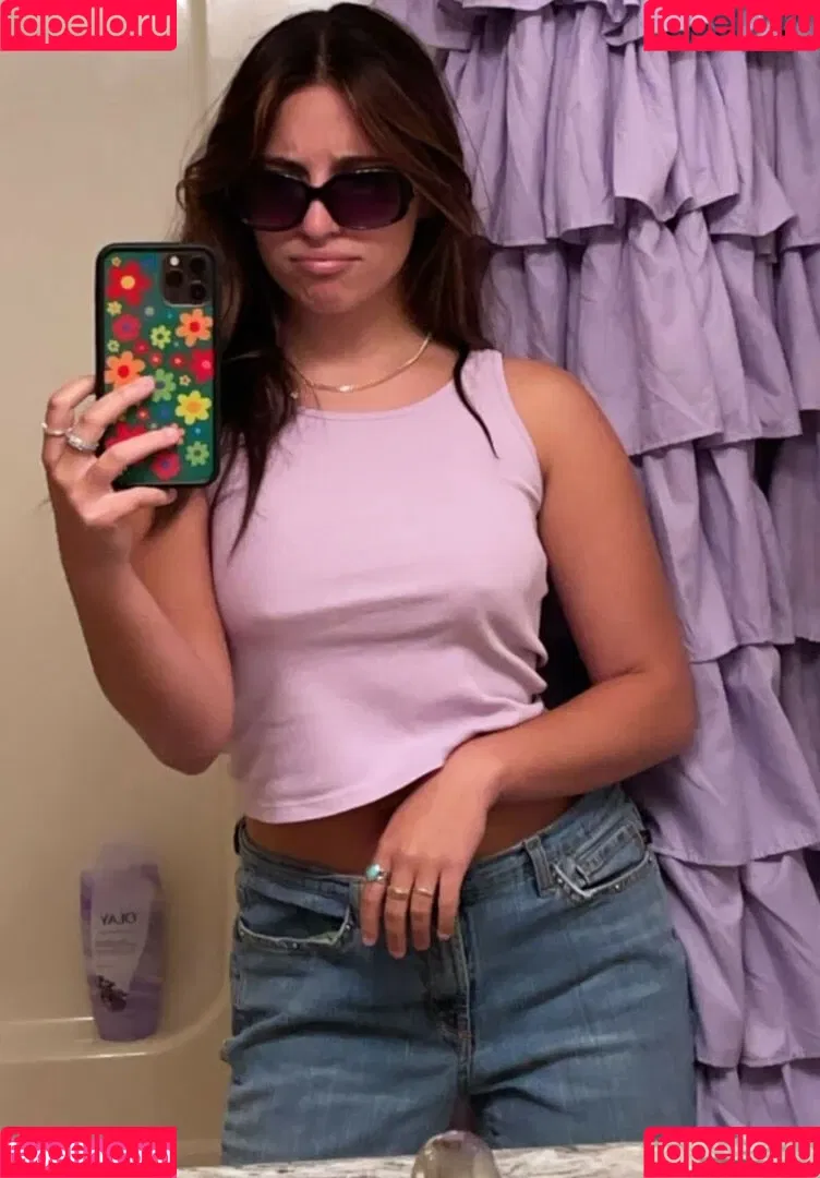 Mackenzie Ziegler / kenzie Onlyfans Photo Gallery 