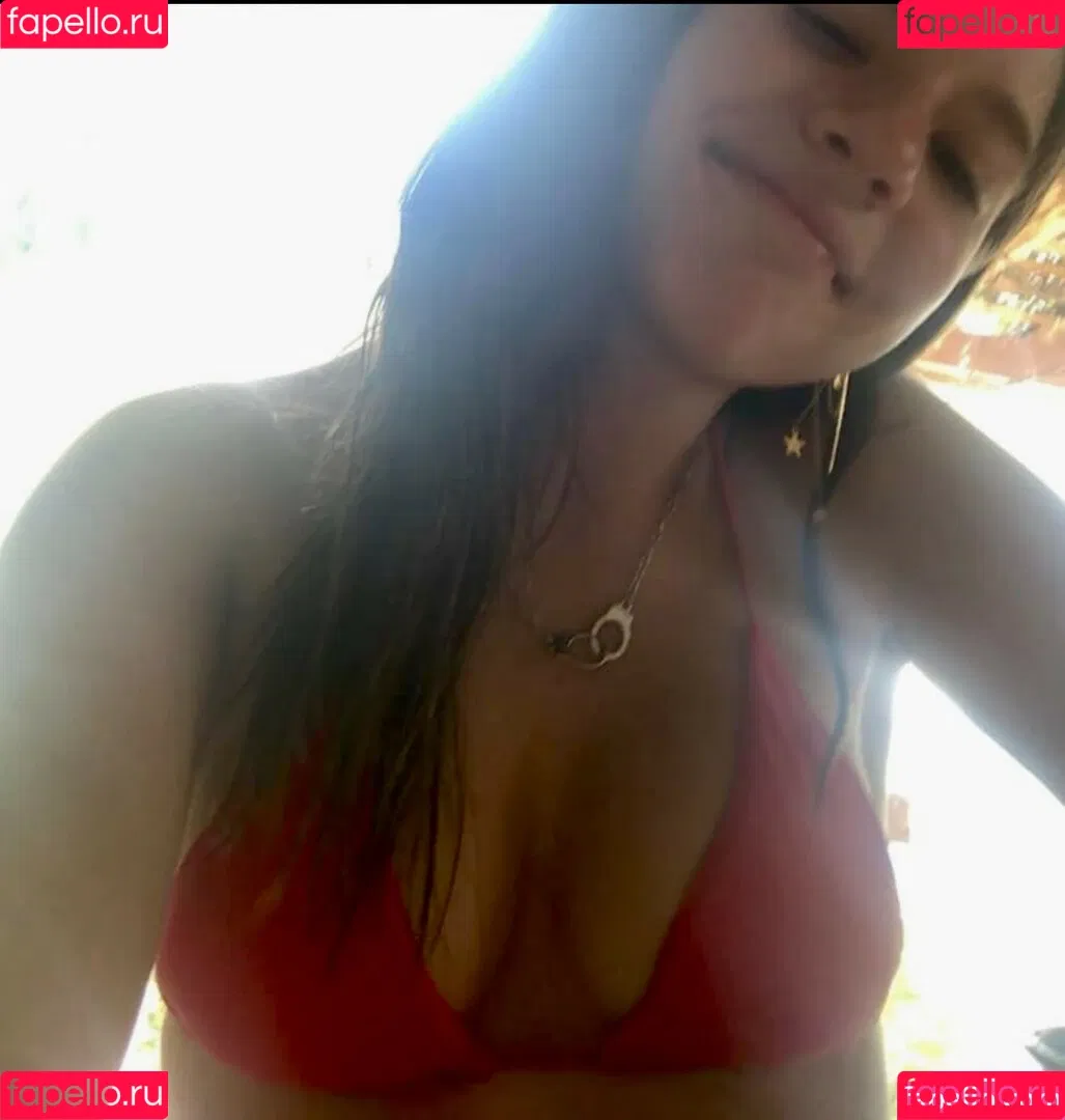 Mackenzie Ziegler / kenzie Onlyfans Photo Gallery 