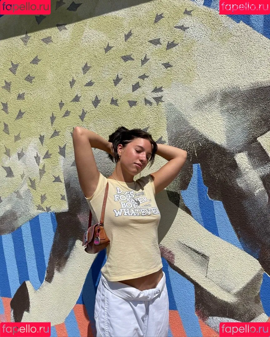 Mackenzie Ziegler / kenzie Onlyfans Photo Gallery 