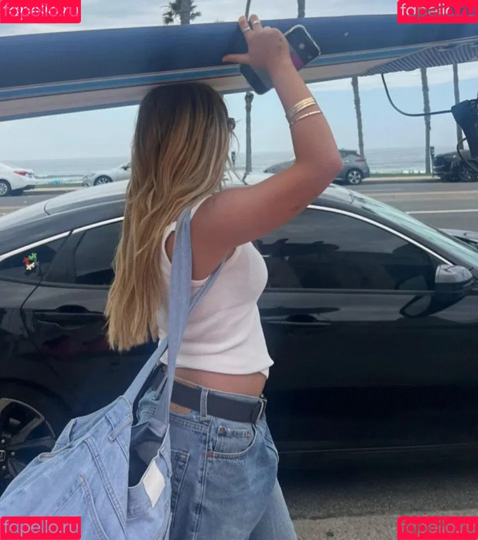 Mackenzie Ziegler / kenzie Onlyfans Photo Gallery 